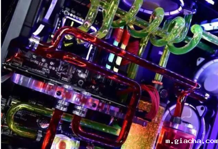 液冷与水冷的区别和液冷服务器PCBA电路板清洗介绍